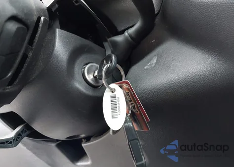 2020 Chevrolet Silverado 1500 4Wd Short Bed Lt z USA, uszkodzony, nr VIN 3GCUYDED4LG280728